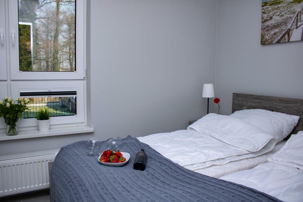Apartament Z Ogrodkiem Trzęsacz 外观 照片