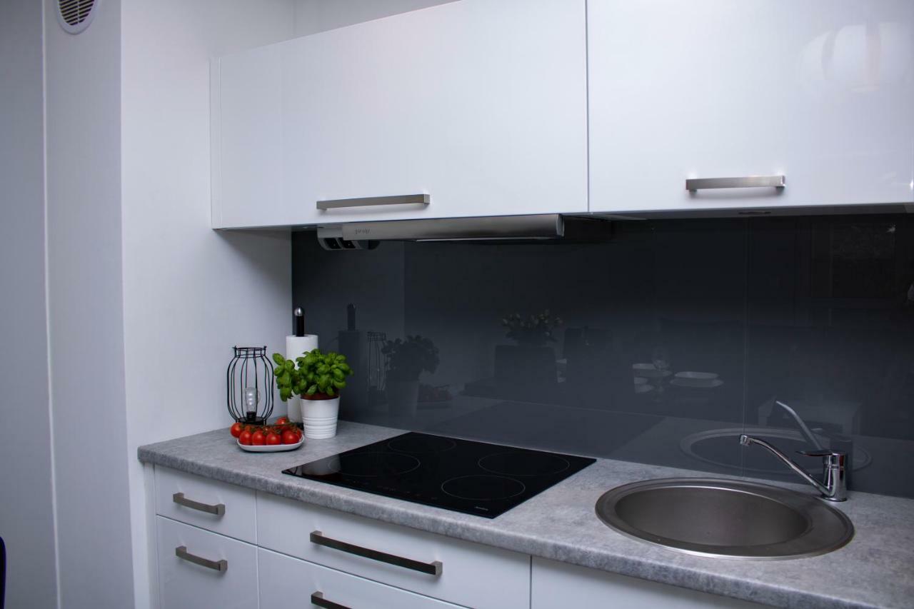 Apartament Z Ogrodkiem Trzęsacz 外观 照片