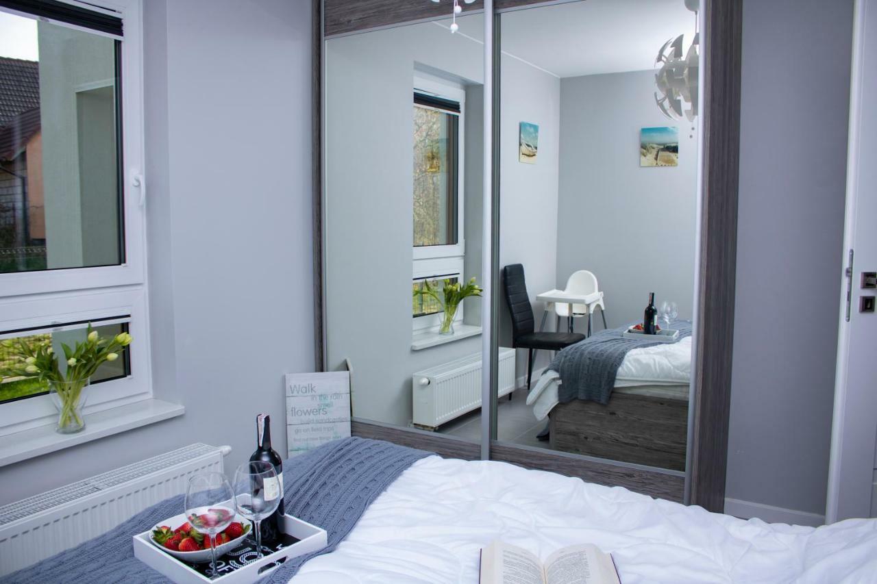 Apartament Z Ogrodkiem Trzęsacz 外观 照片