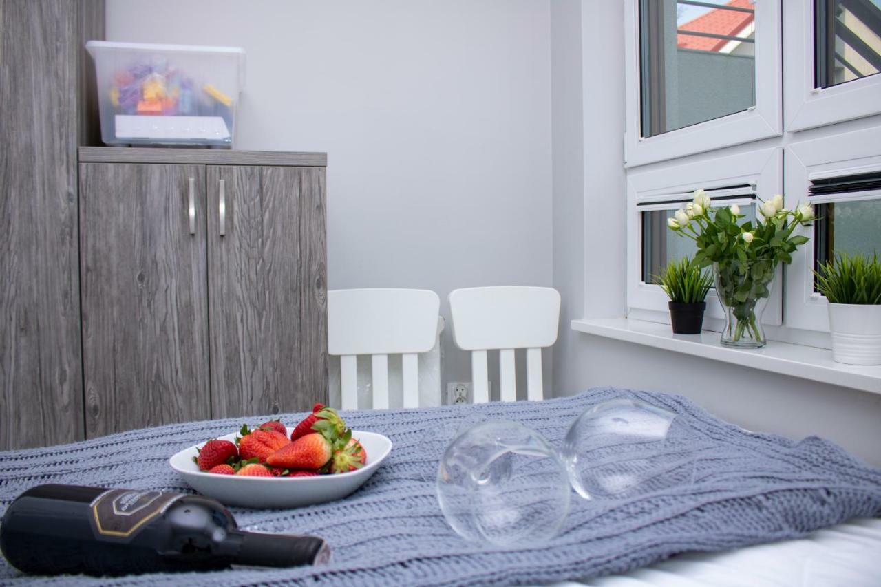 Apartament Z Ogrodkiem Trzęsacz 外观 照片