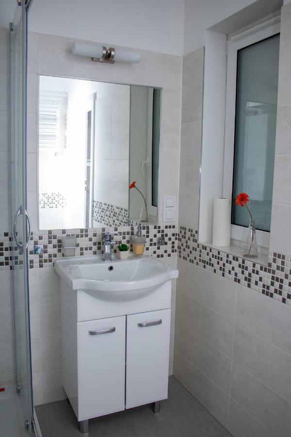 Apartament Z Ogrodkiem Trzęsacz 外观 照片