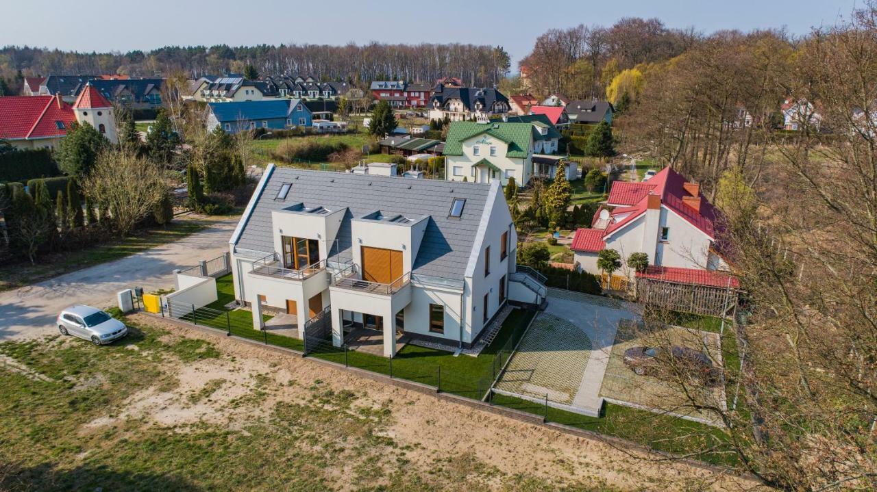 Apartament Z Ogrodkiem Trzęsacz 外观 照片